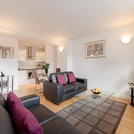 Roomspace Serviced Apartments - Groveland Court London Szoba fotó